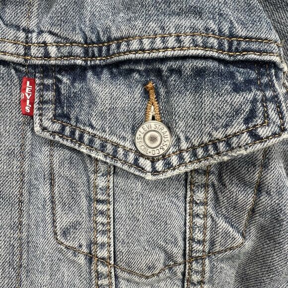 Levi’s Premium Ex-Boyfriend Trucker Jacket Women’s S Light Wash Casual 90s Boho - Picture 5 of 9